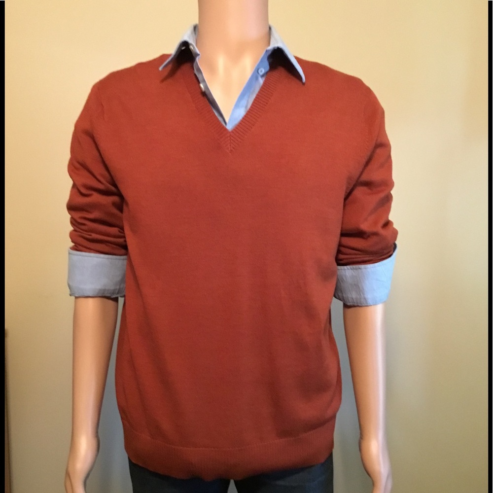 - Like new lgt wgt Bn Rep fine Merino wool m…